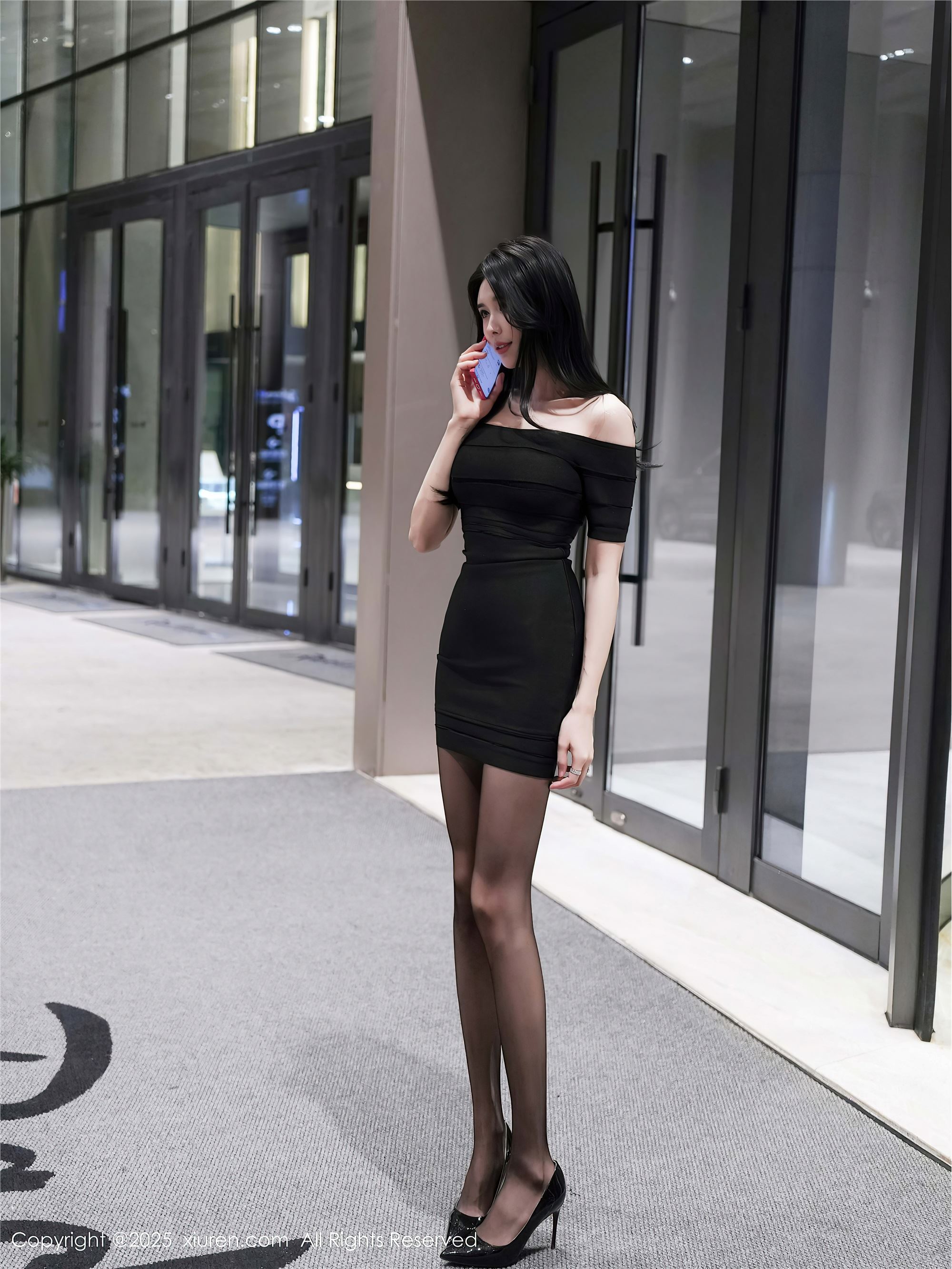 Xiuren秀人网 2025.11.04 NO.10942 椰汁糯米姬